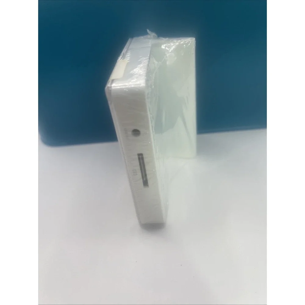 ORIGINAL Apple iPad Base Dock A1381 MC940ZM/A for iPad 2 & 3rd Generation Unused